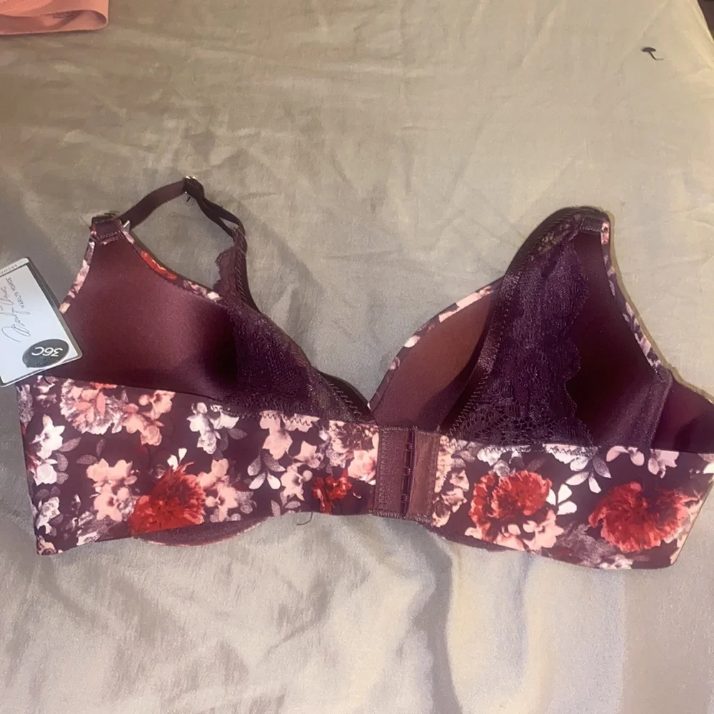 Marilyn Monroe Bra 36C - Picture 2 of 2